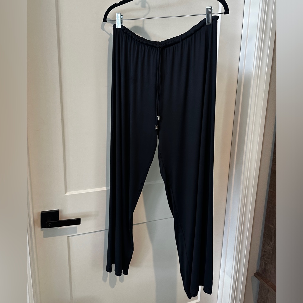 Gently Used Michael Michael Kors Black Stretchy Cover Up Wide Leg Pant Size L
